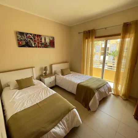 Apartment Recanto Cabanas De *